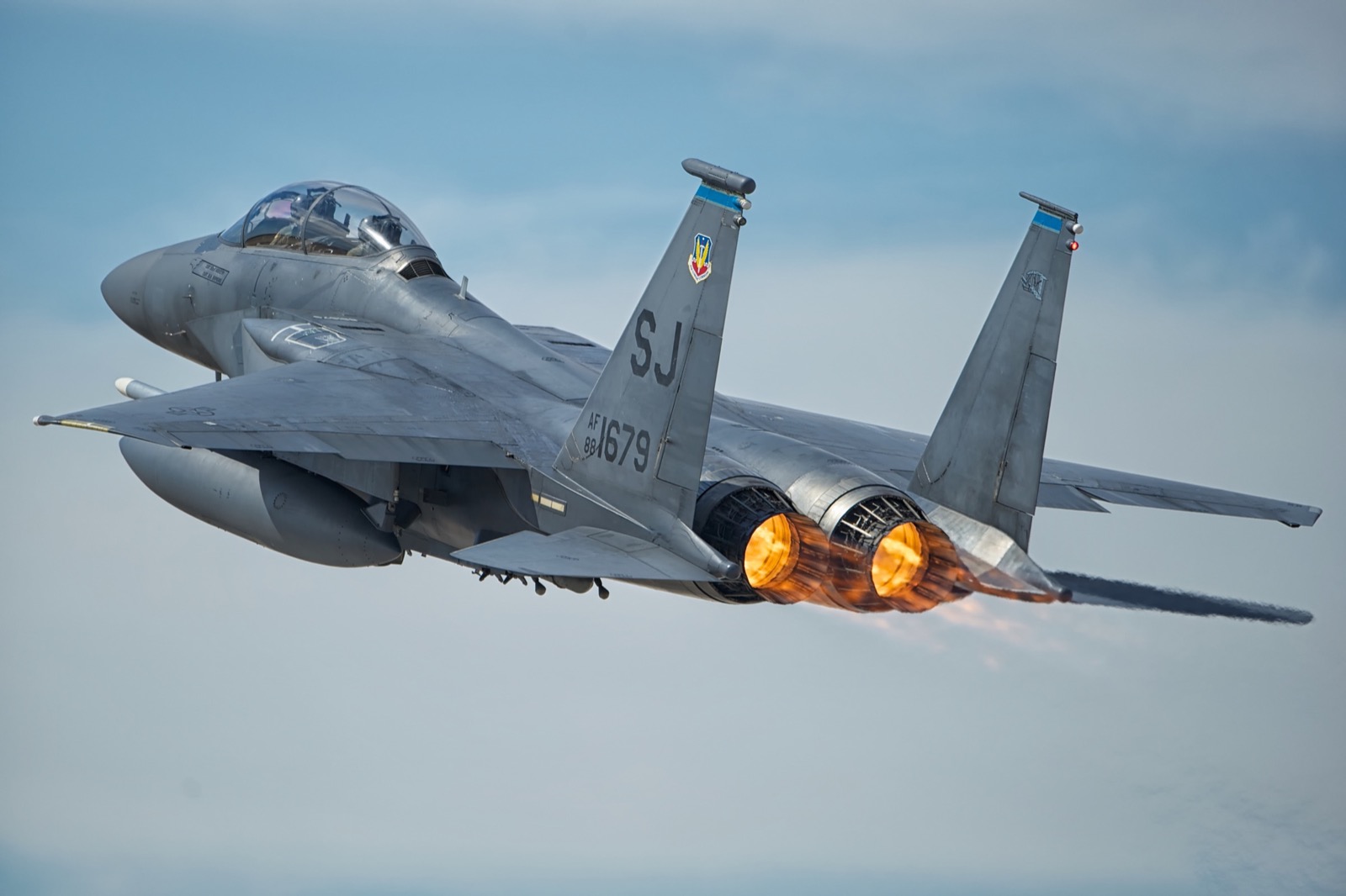 4th Fighter Wing F-15E climbing in afterburner